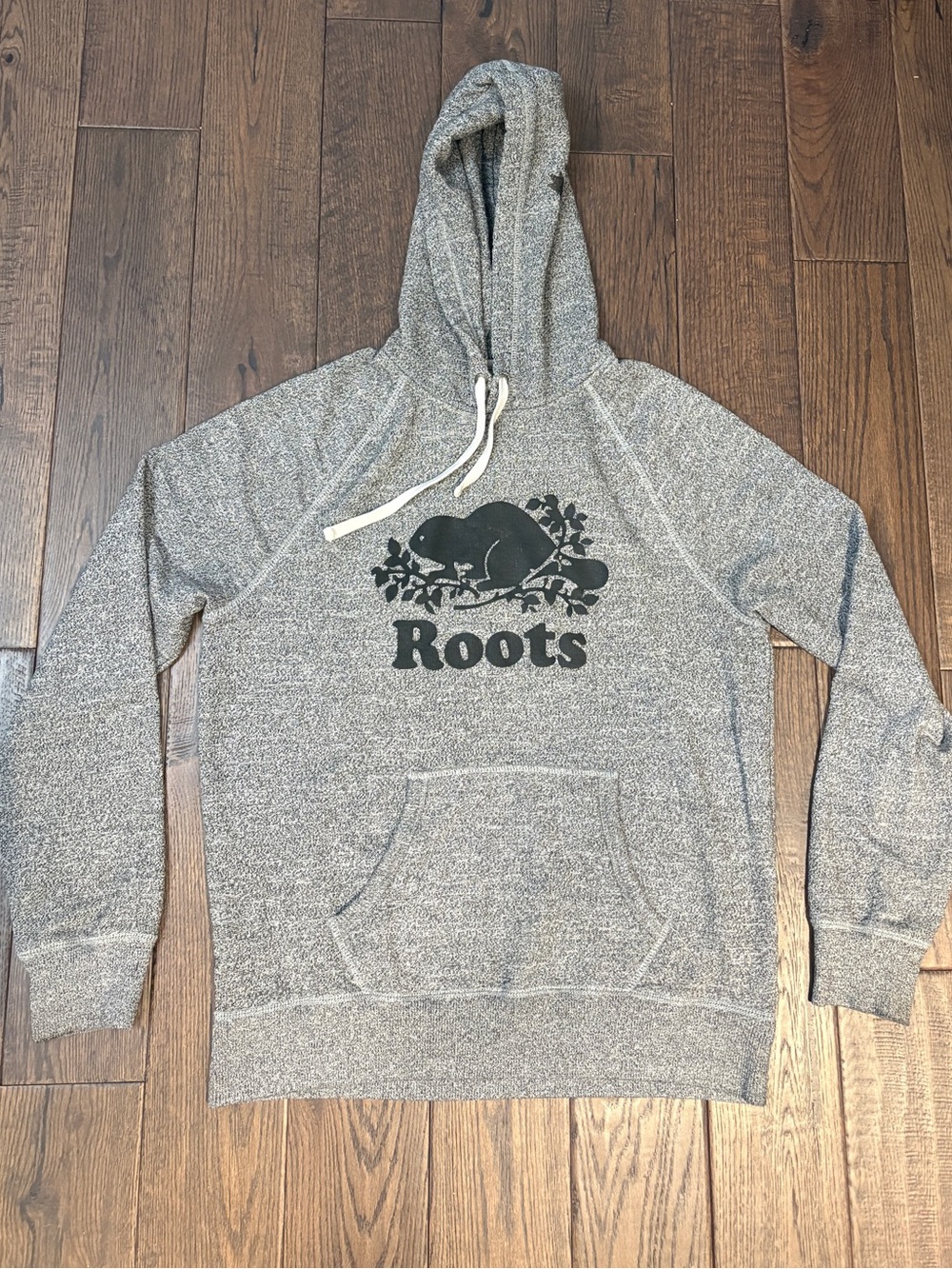 Roots Men’s Salt and Pepper Sweatshirt Size Large Cottagecore